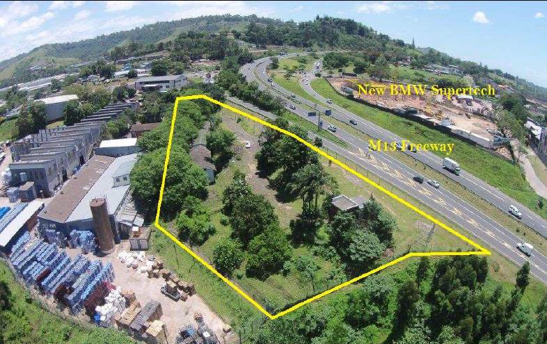 8374  m² Commercial space in Pinetown Central photo number 1
