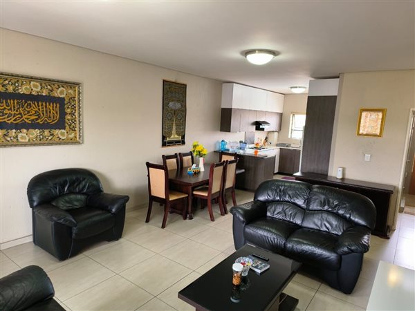 3 Bed Apartment in Beyers Park