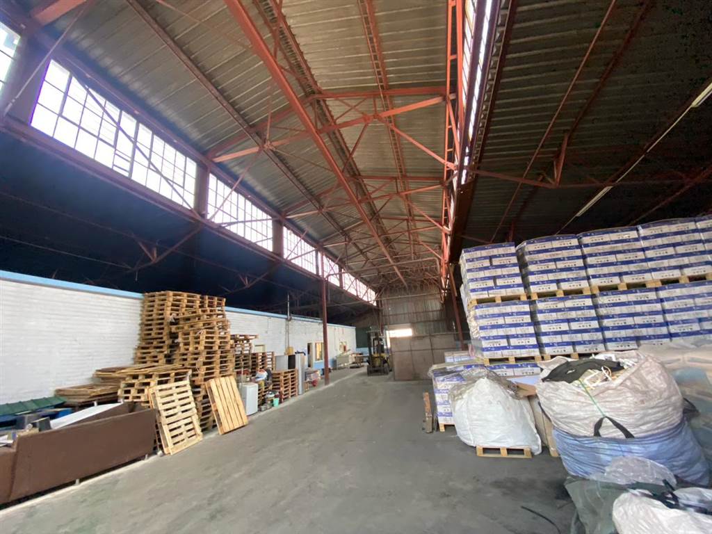 9995  m² Industrial space in Soweto Central photo number 4