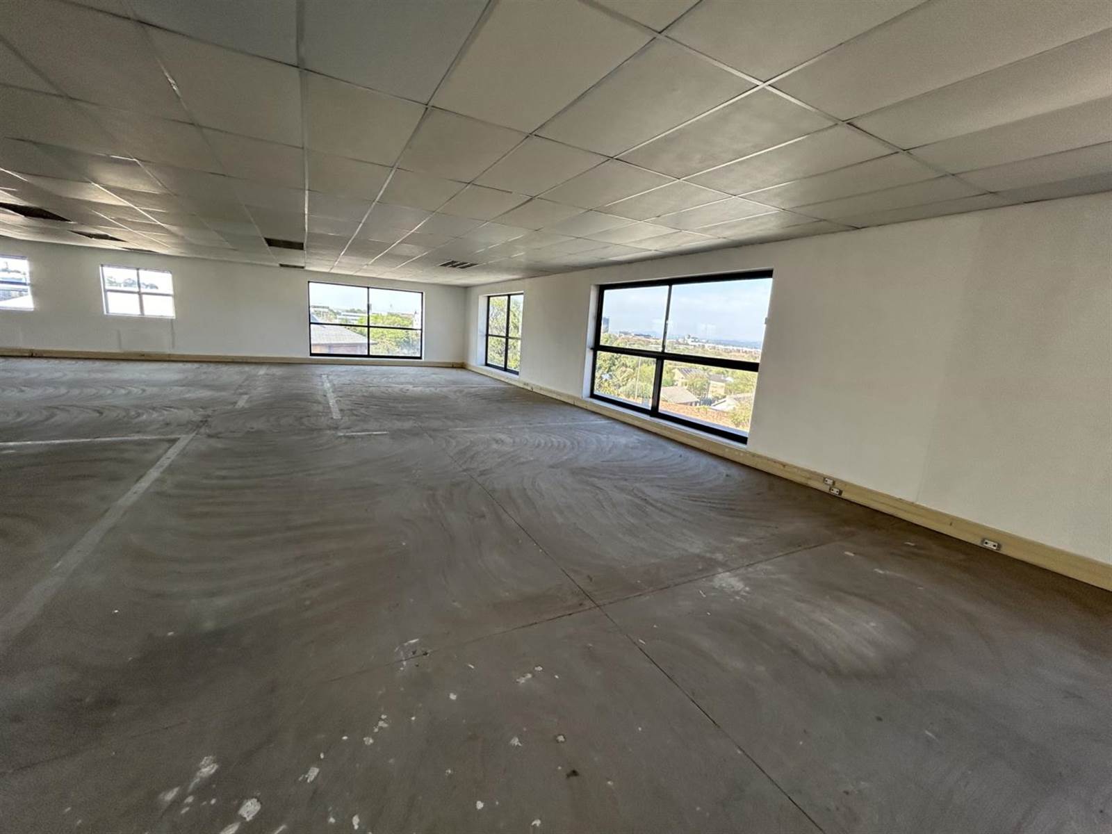 275  m² Commercial space in Halfway House photo number 7