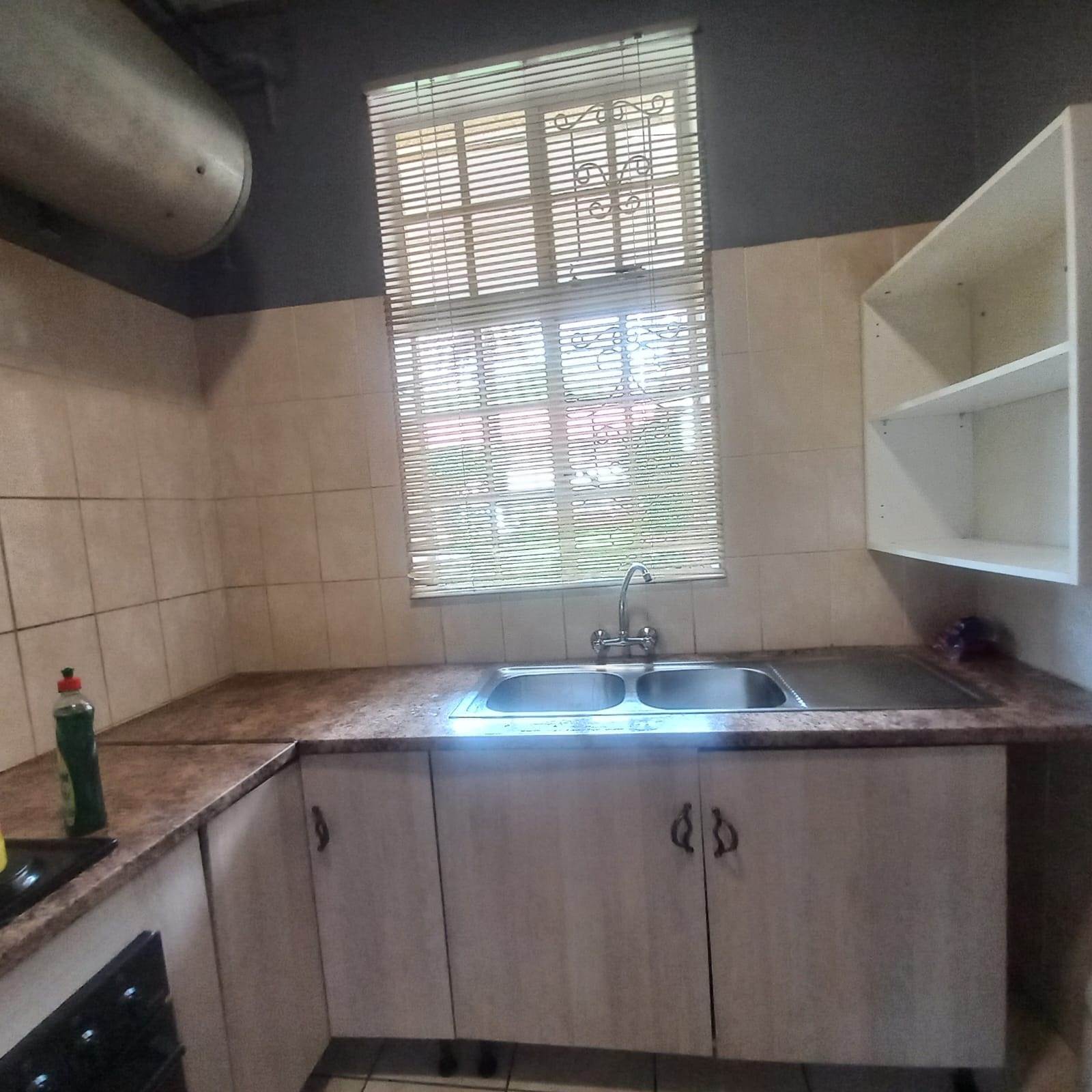 1 Bed Apartment in Benoni Central photo number 18