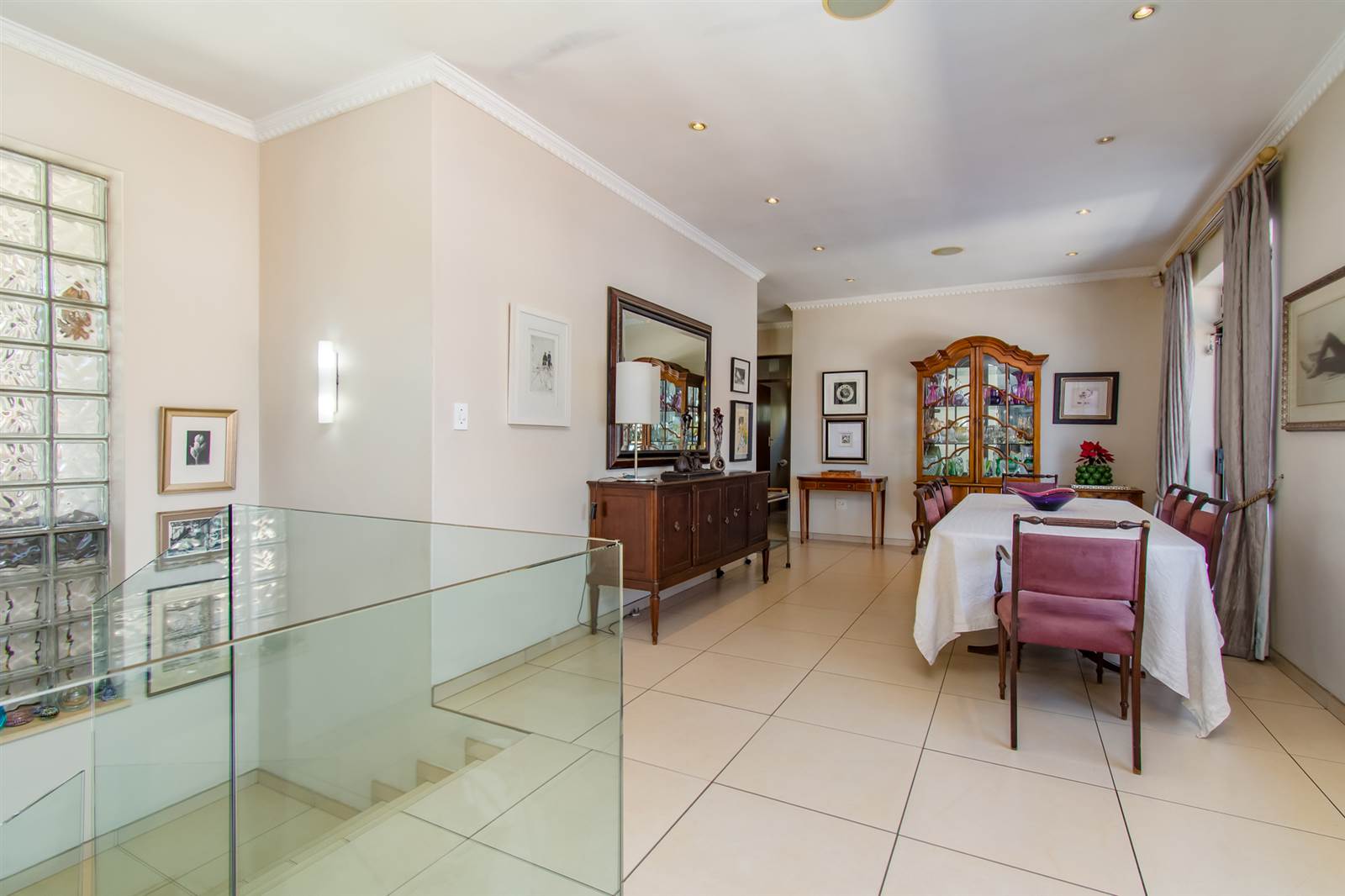 4 Bed House in Plattekloof photo number 5