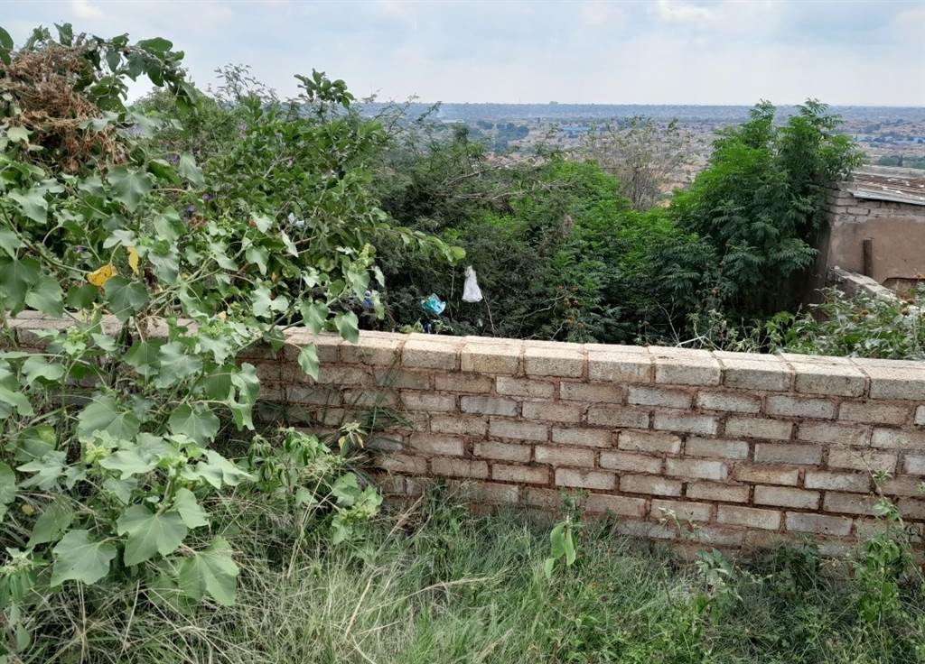 495 m² Land available in Soshanguve photo number 6