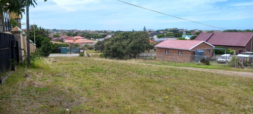 800 m² Land available in Aston Bay photo number 3