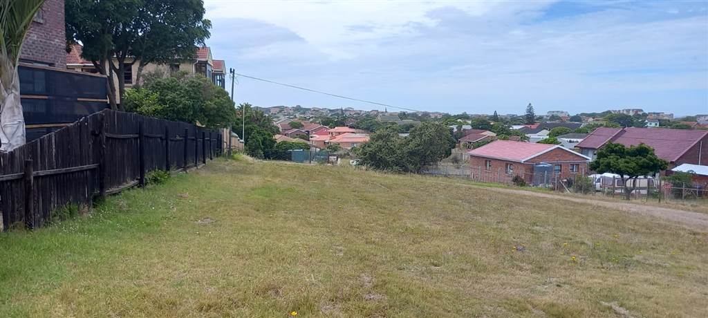 800 m² Land available in Aston Bay photo number 6