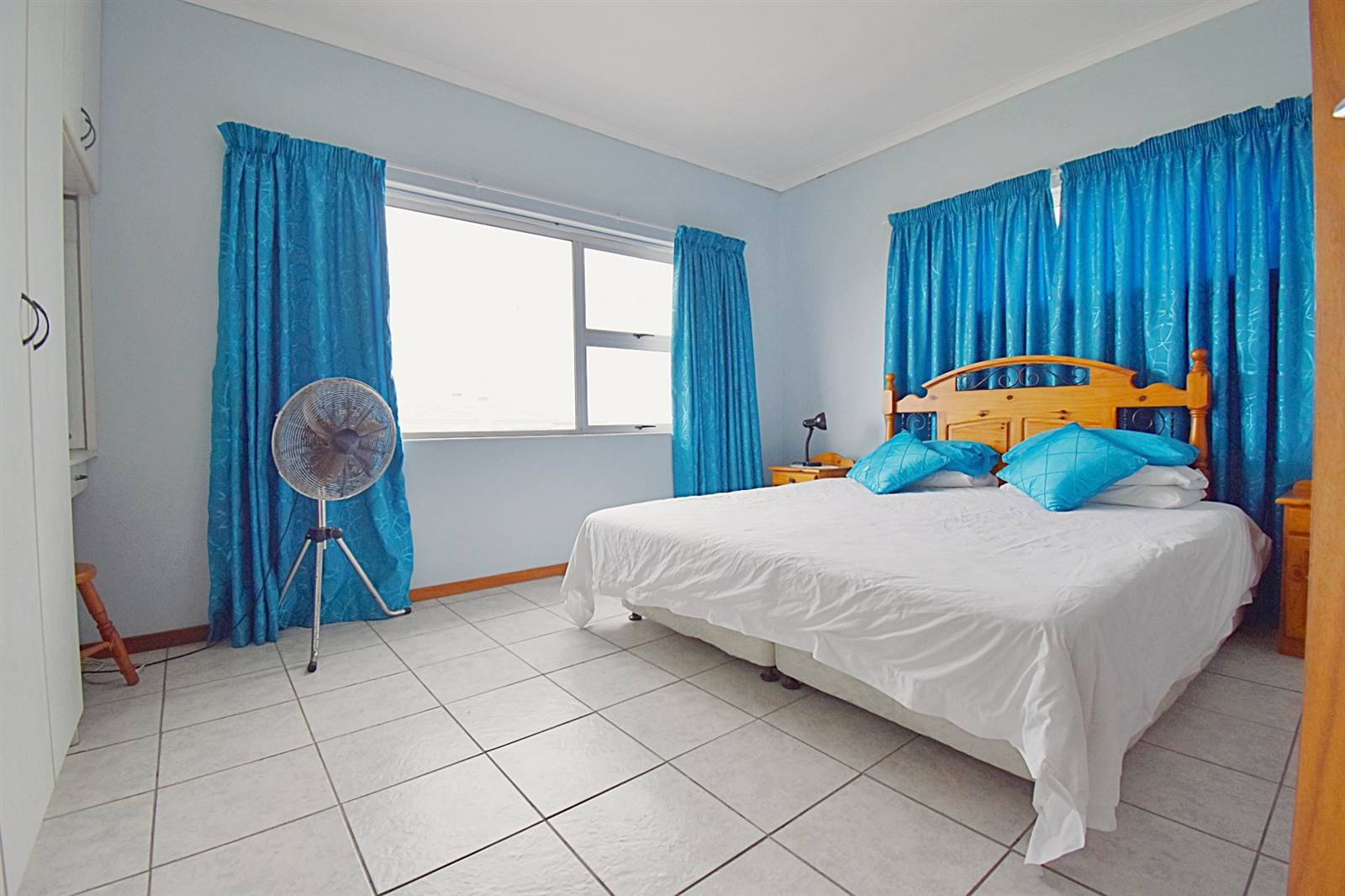 5 Bed House in Struisbaai photo number 10