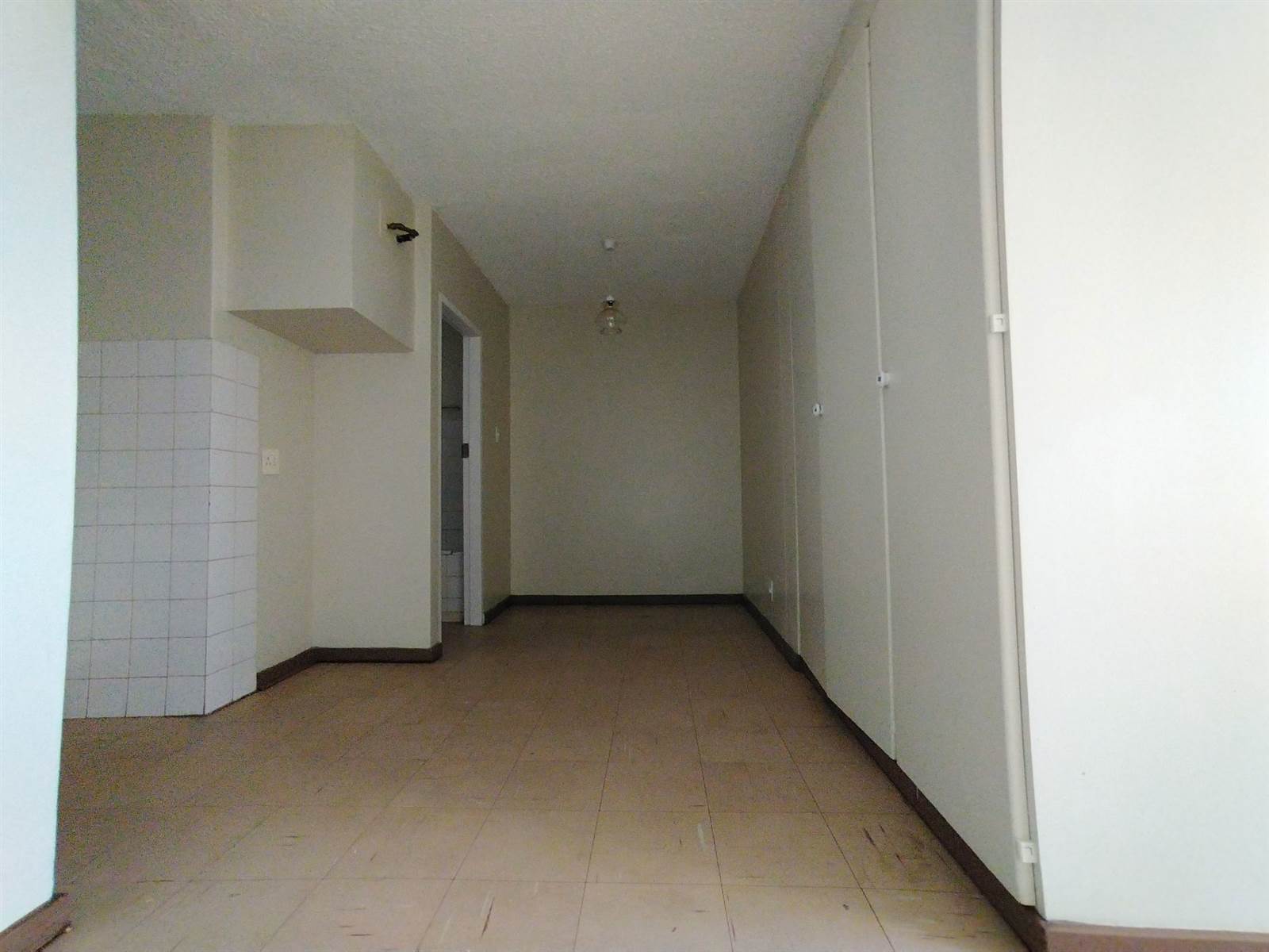 1 Bed Apartment in Gezina photo number 4