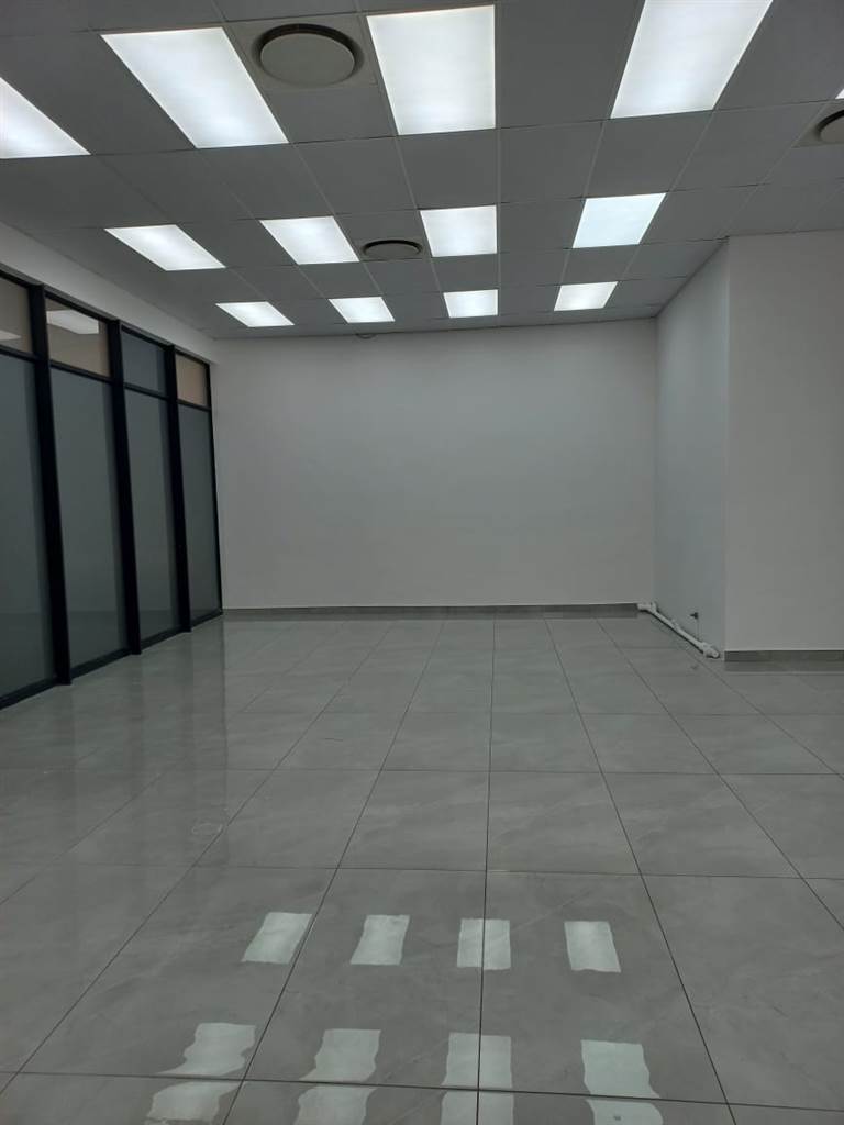 78 m² Retail Space to rent in Umhlanga Ridge RR4206295 Private Property