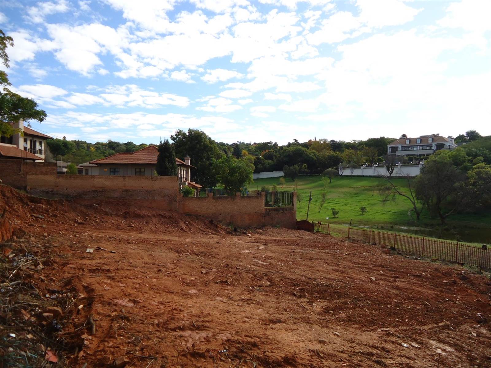 1000 m² Land available in Waterkloof Ridge photo number 7