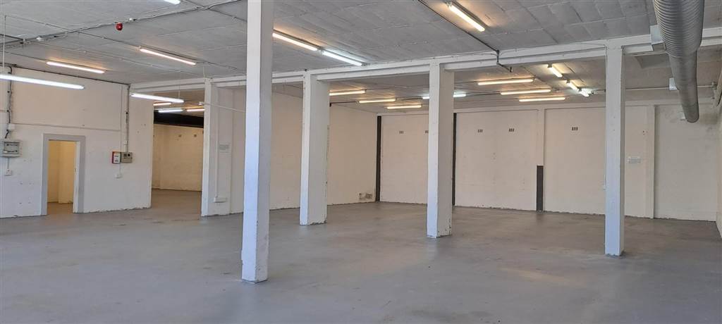 1420  m² Commercial space in Maitland photo number 2