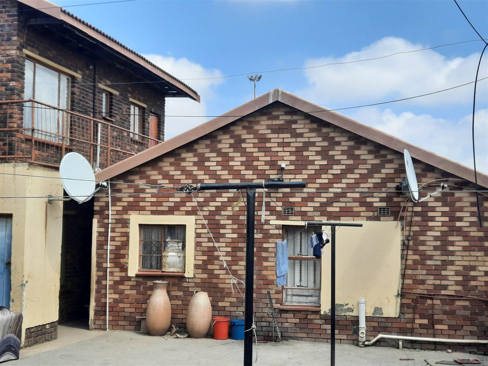14 Bed House in Tembisa photo number 1