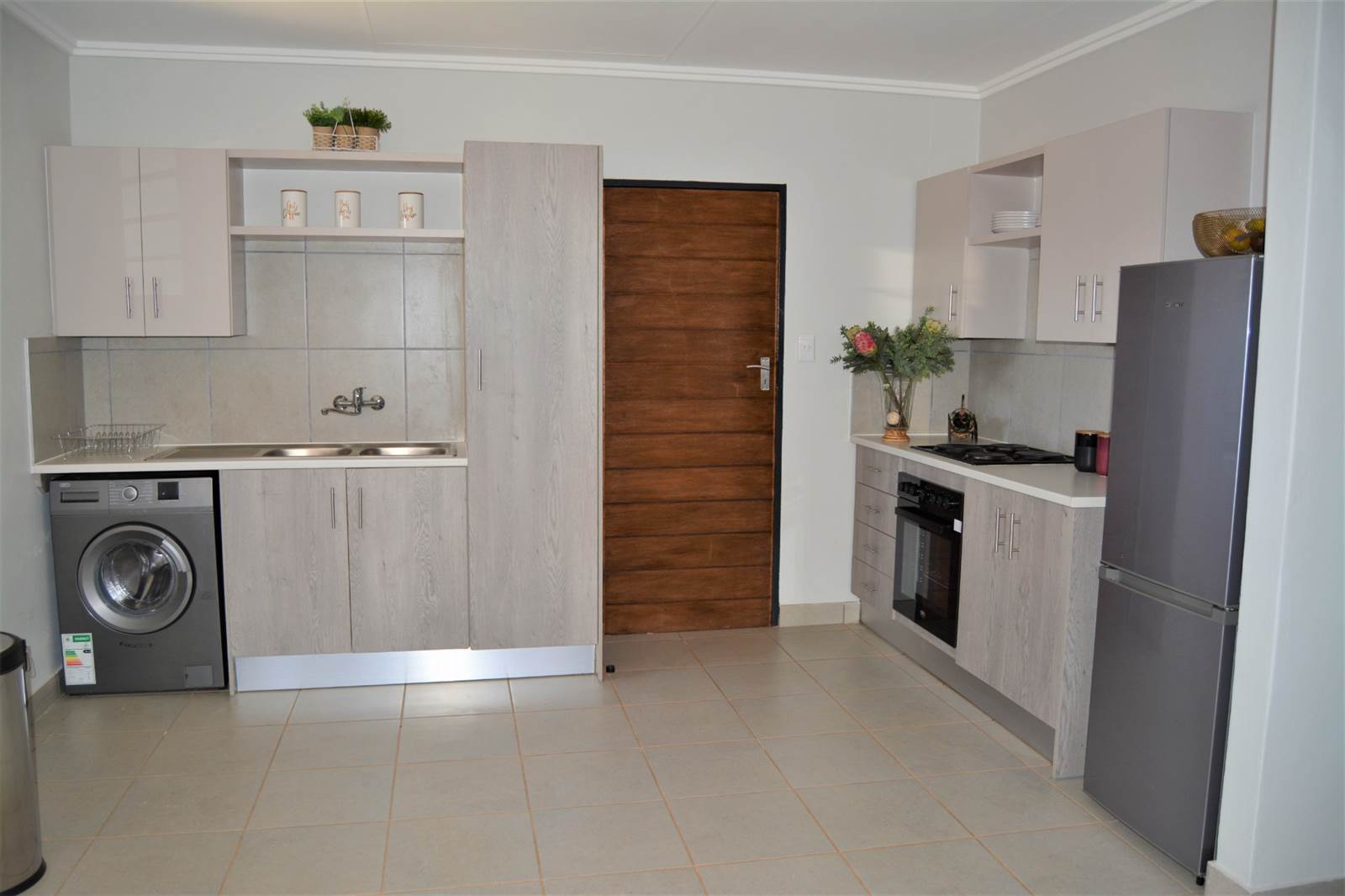 3 Bed House in Soweto Central photo number 15