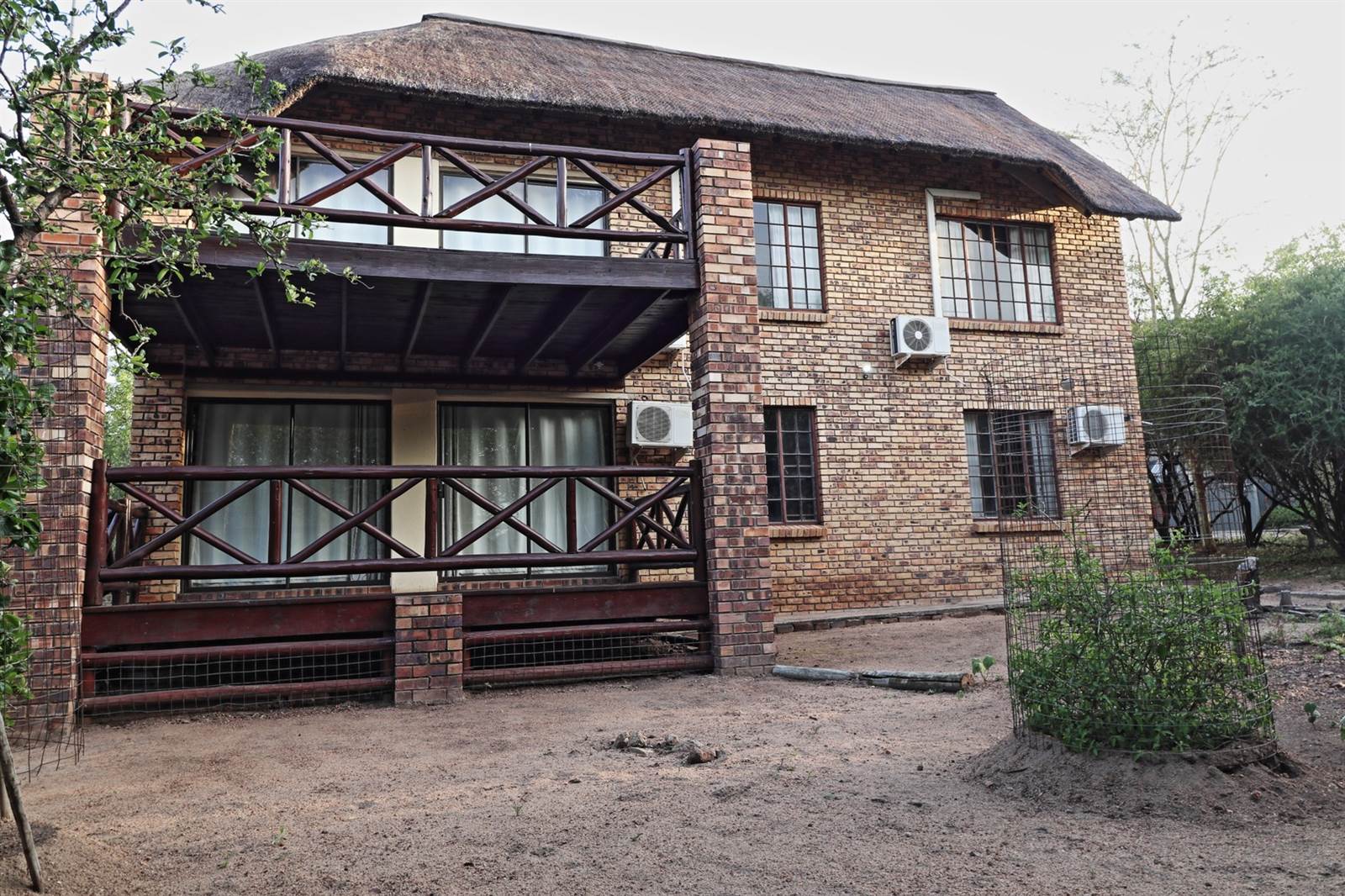 5 Bed House in Marloth Park photo number 4
