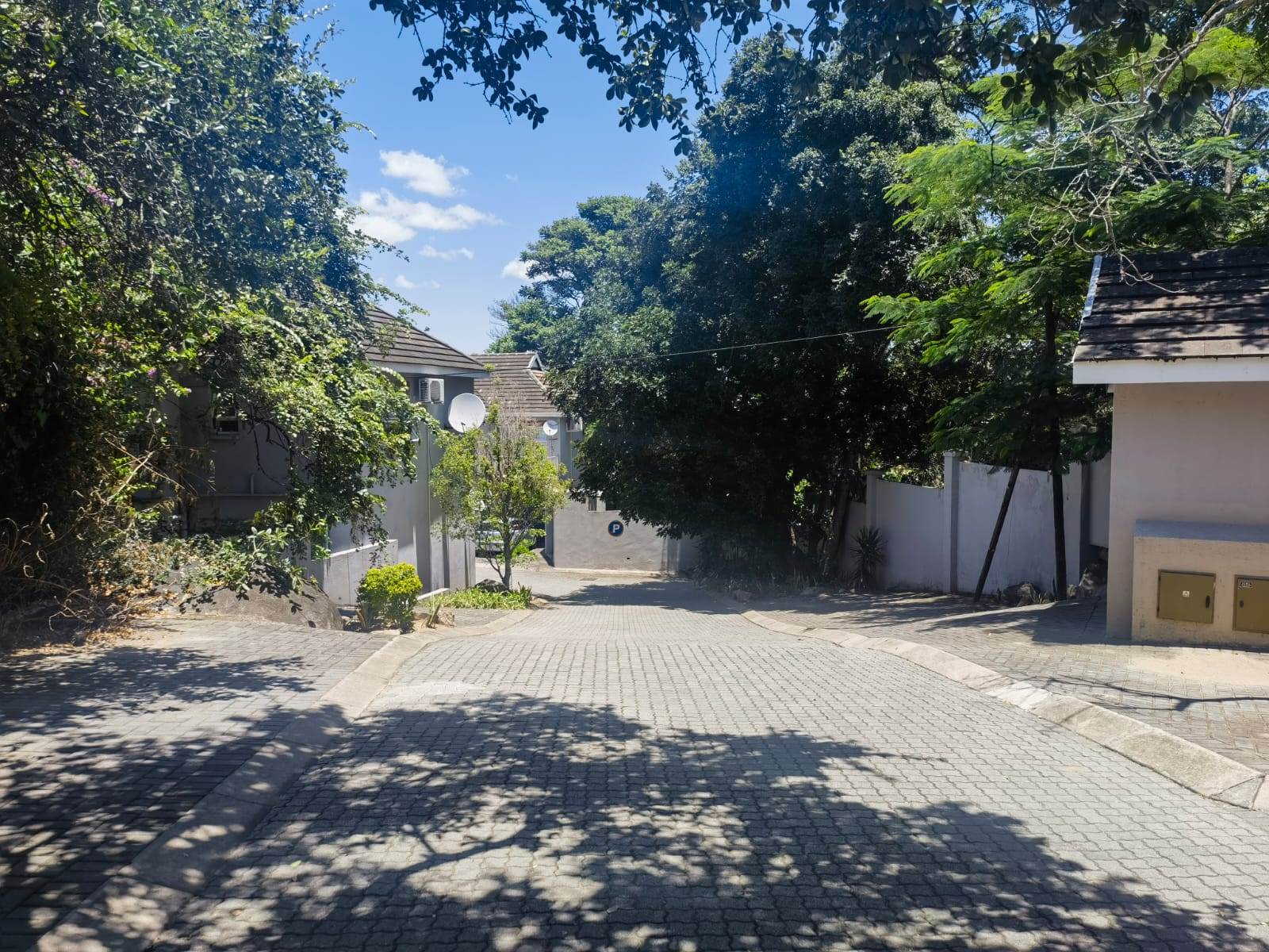 3 Bed Townhouse in Sonheuwel photo number 29
