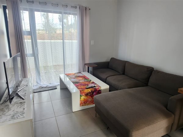 2 Bedroom Simplex 2 Bedroom Simplex