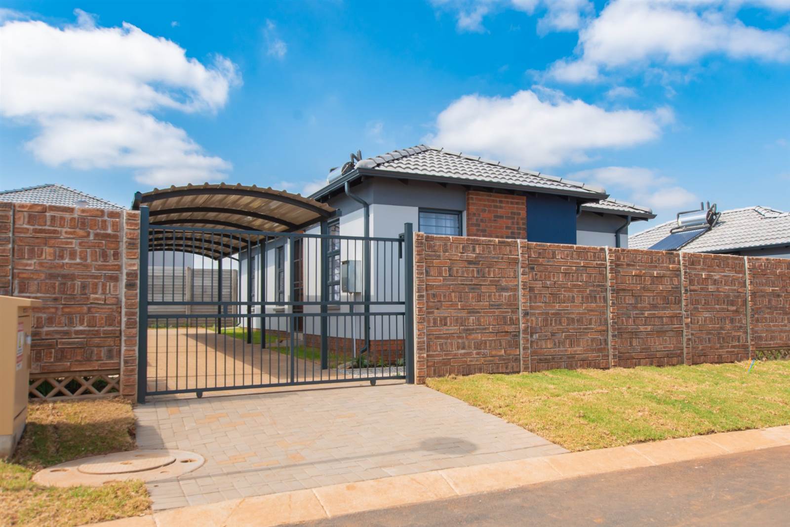 3 Bed House in Alberton photo number 11