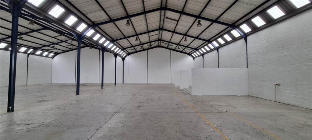 2326  m² Industrial space in Parow photo number 28