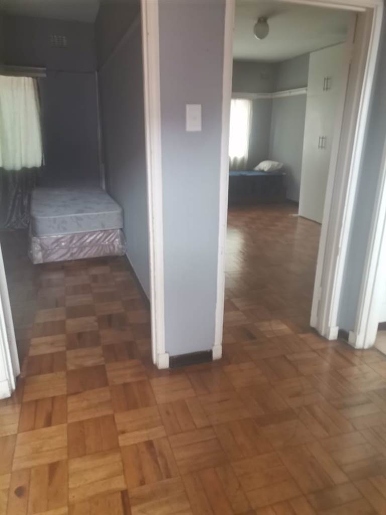 1.5 Bed Apartment in Pietermaritzburg Central photo number 7