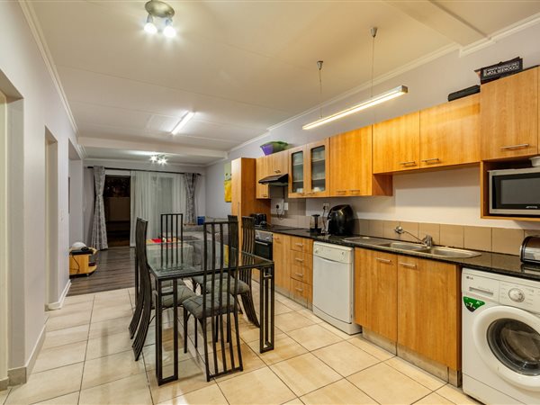 2 Bed Apartment