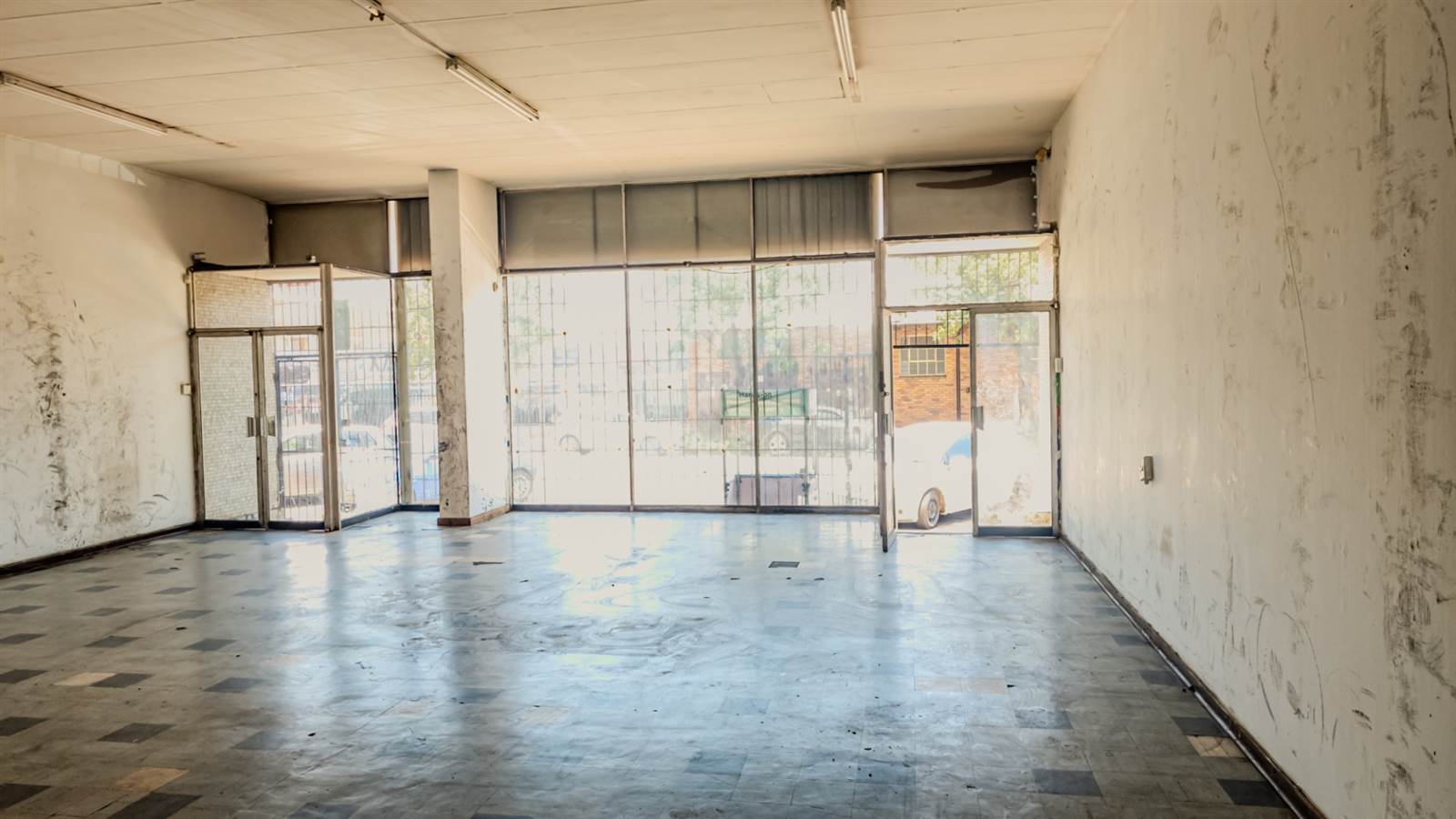 50  m² Commercial space in Benoni Central photo number 5