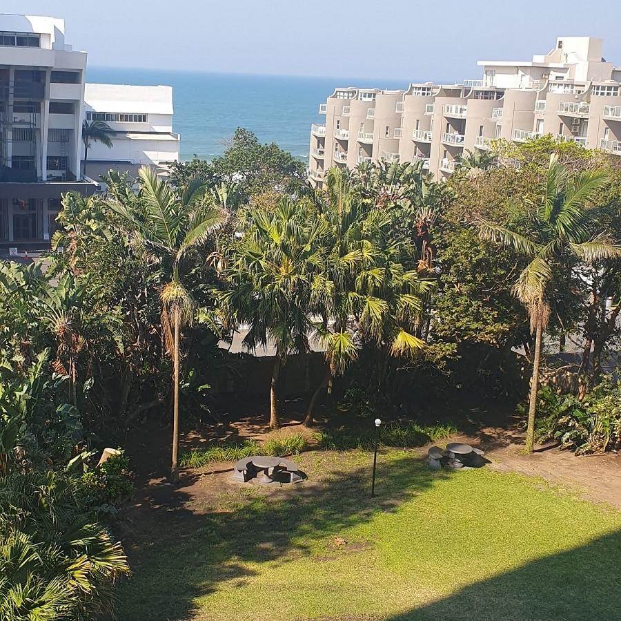 1.5 Bed Apartment in Ballito photo number 25