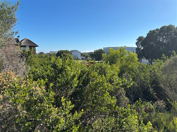 588 m² Land 588 m² Land