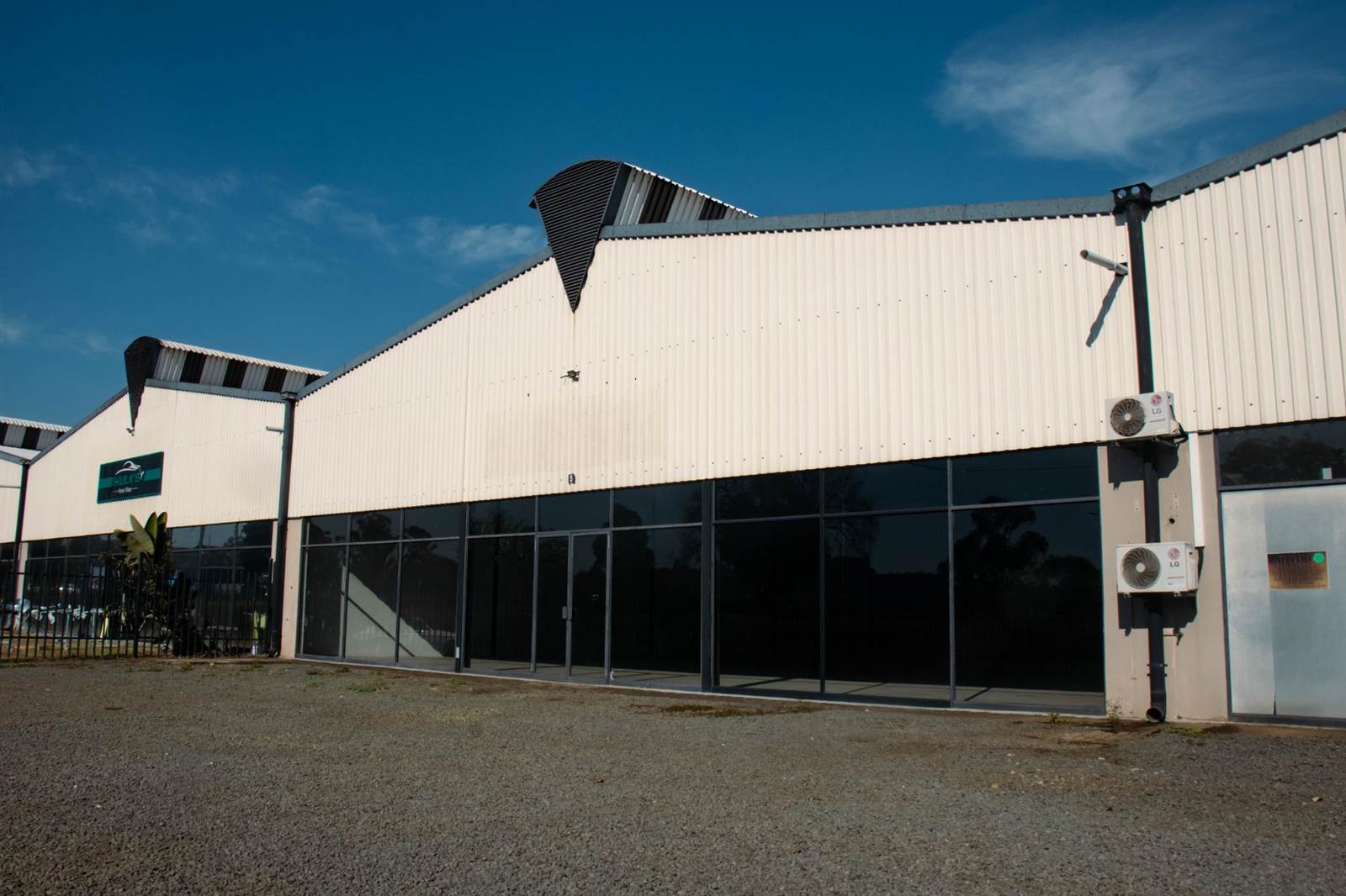 720  m² Industrial space in Campsdrift photo number 1