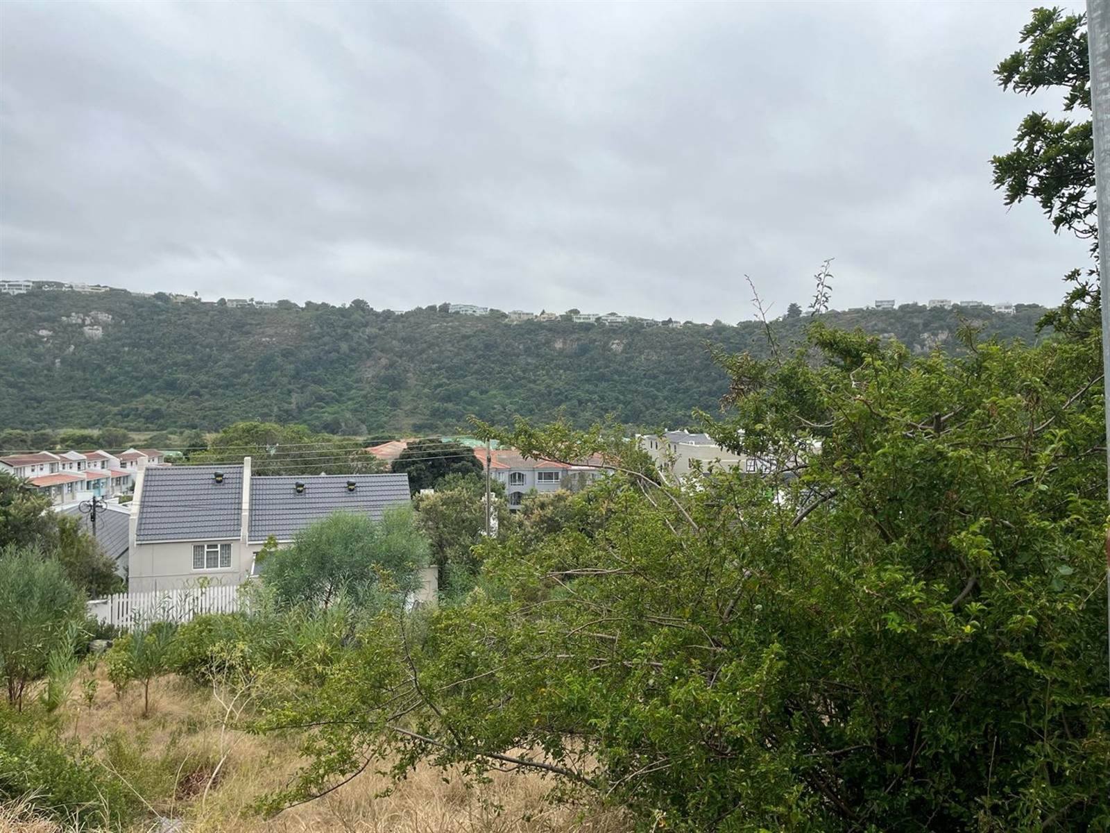 1301 m² Land available in Upper Robberg photo number 2