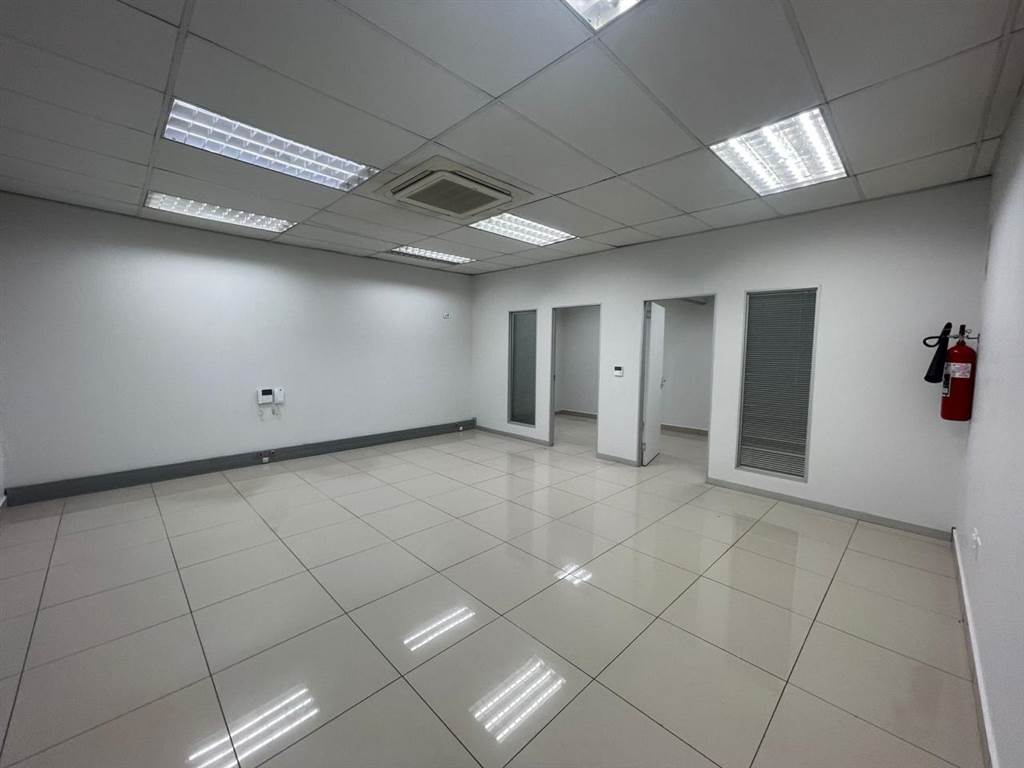 400  m² Commercial space in Boksburg Central photo number 18