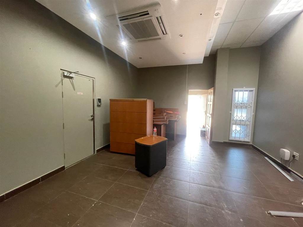 400  m² Commercial space in Boksburg Central photo number 14
