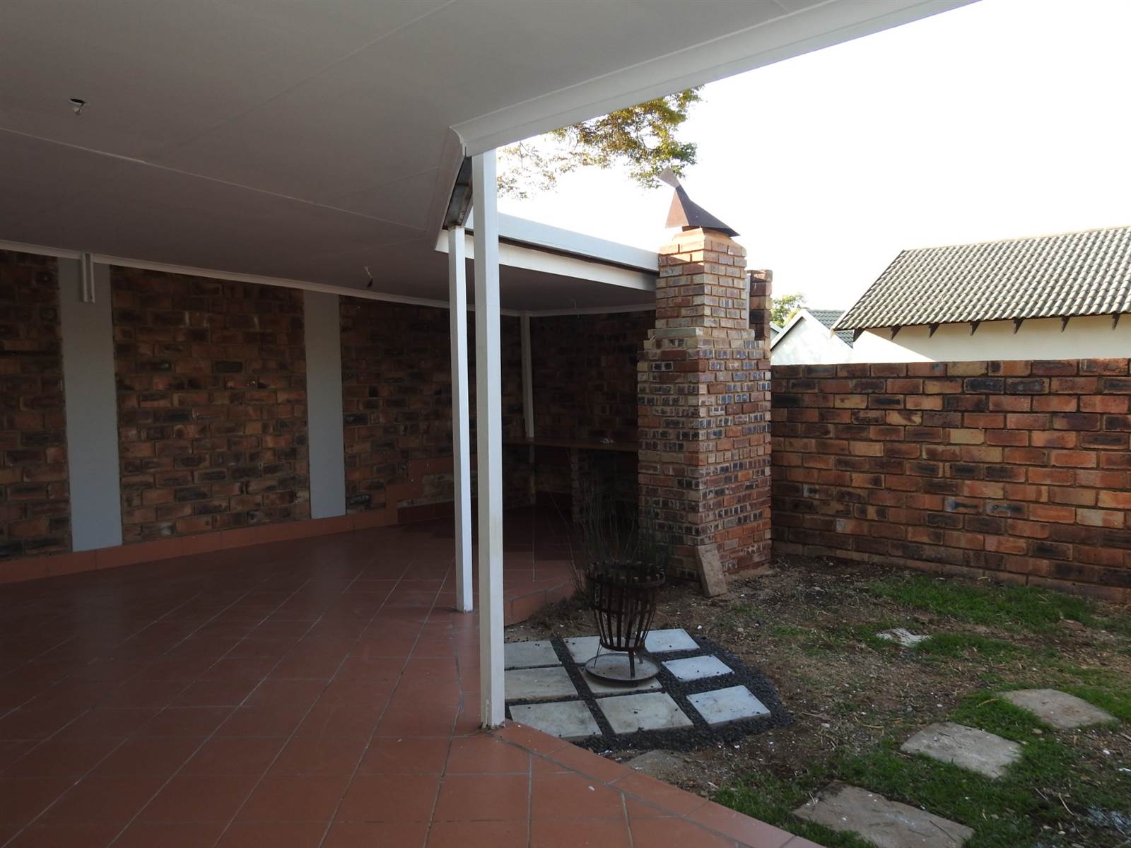 3 Bed Townhouse in Wapadrand photo number 19