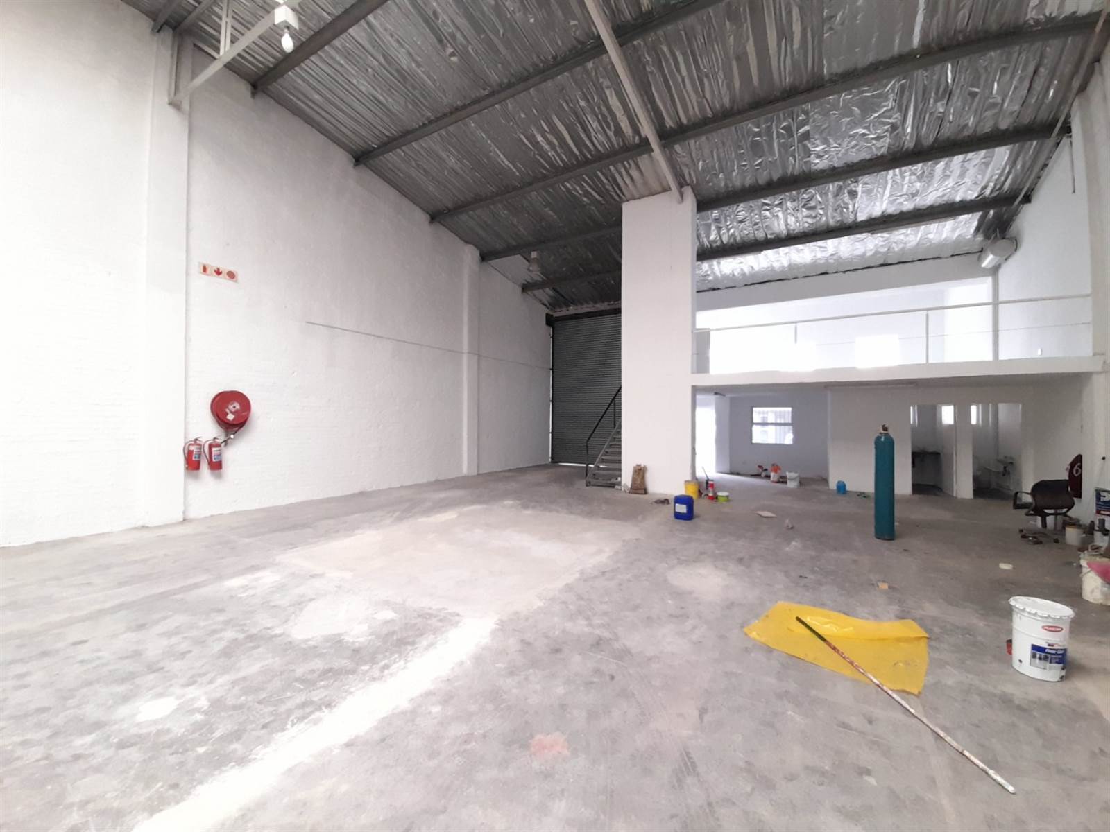 630  m² Commercial space in Spartan photo number 3