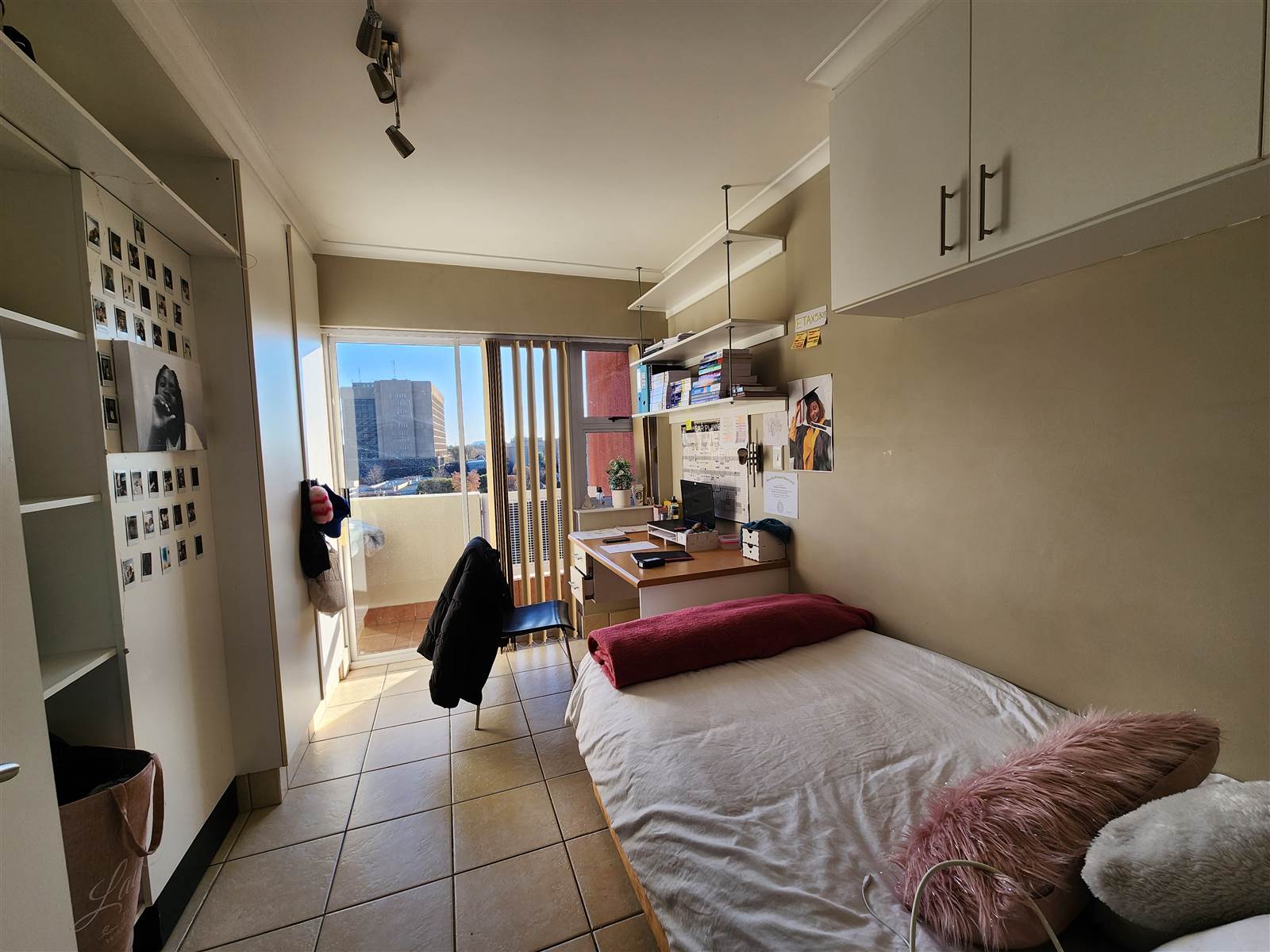 2 Bed Apartment in Universitas photo number 3