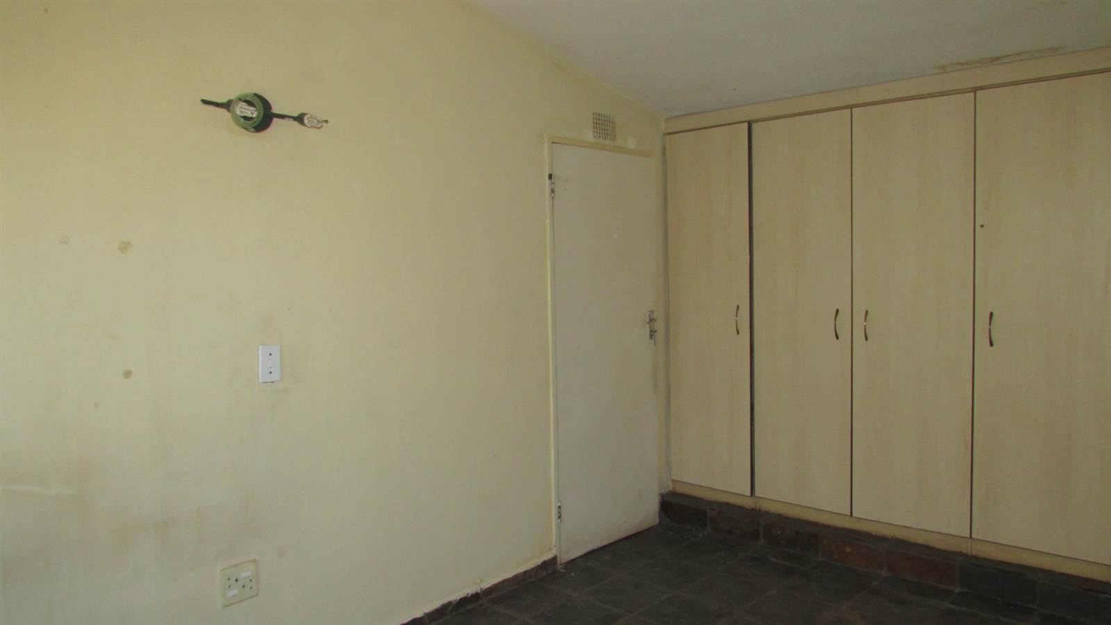 1 Bed Townhouse in Mokopane photo number 10