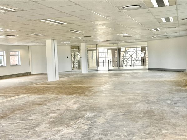 309  m² Office Space