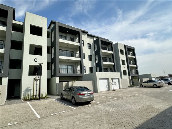 3 Bed Apartment