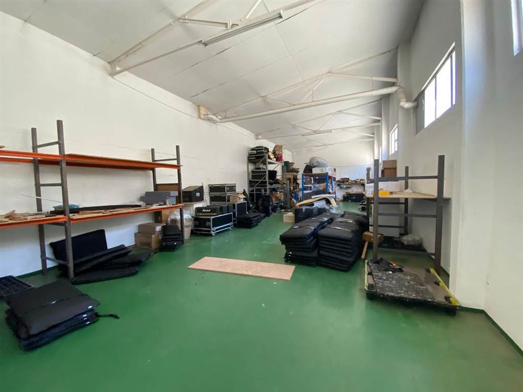 819  m² Industrial space in Paarden Eiland photo number 16