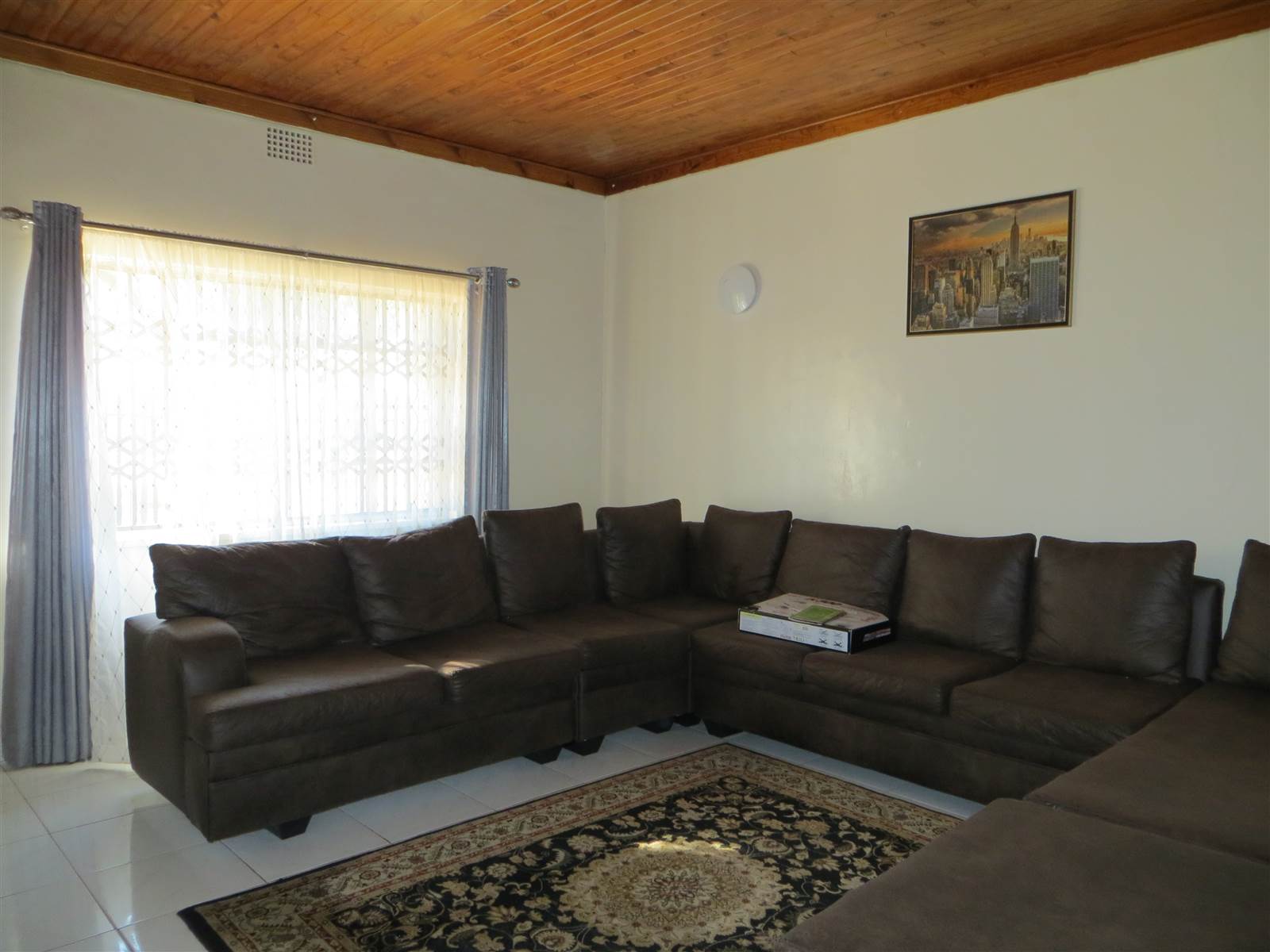 5 Bed House in Carletonville photo number 28