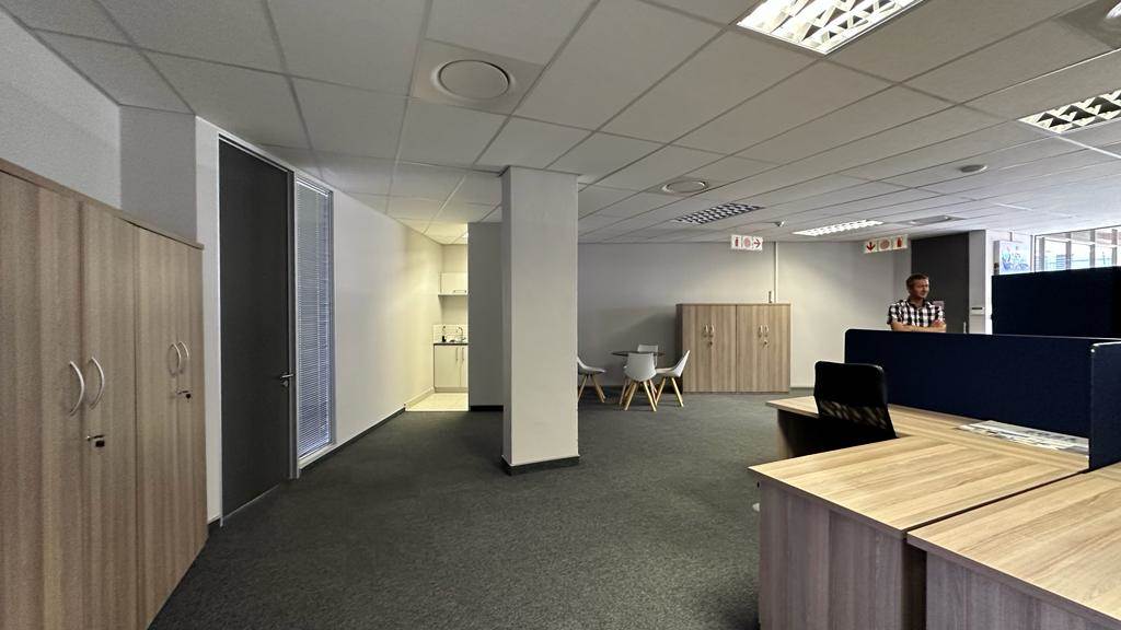 131  m² Commercial space in Irene photo number 9