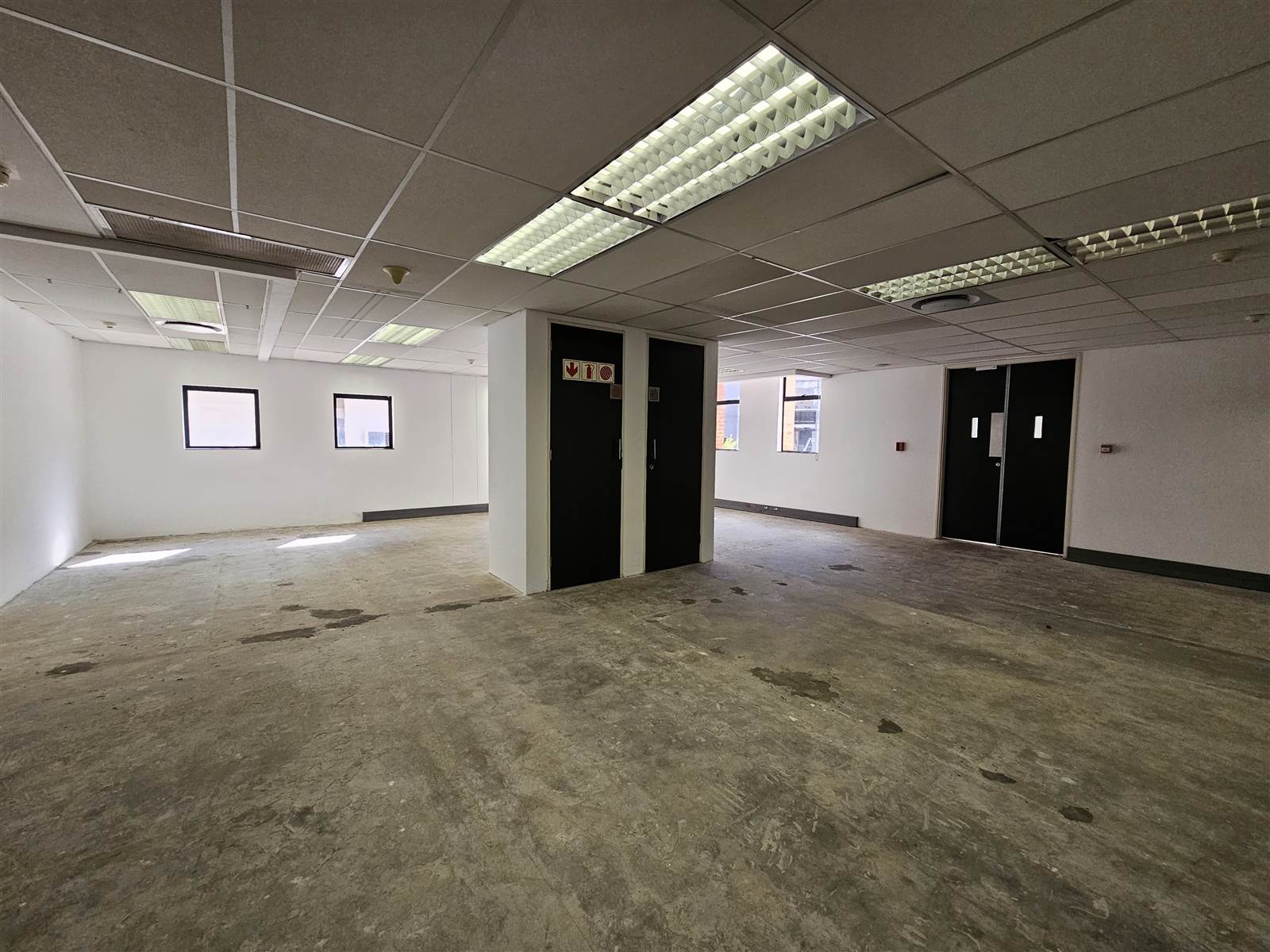 750  m² Commercial space in Centurion CBD photo number 4