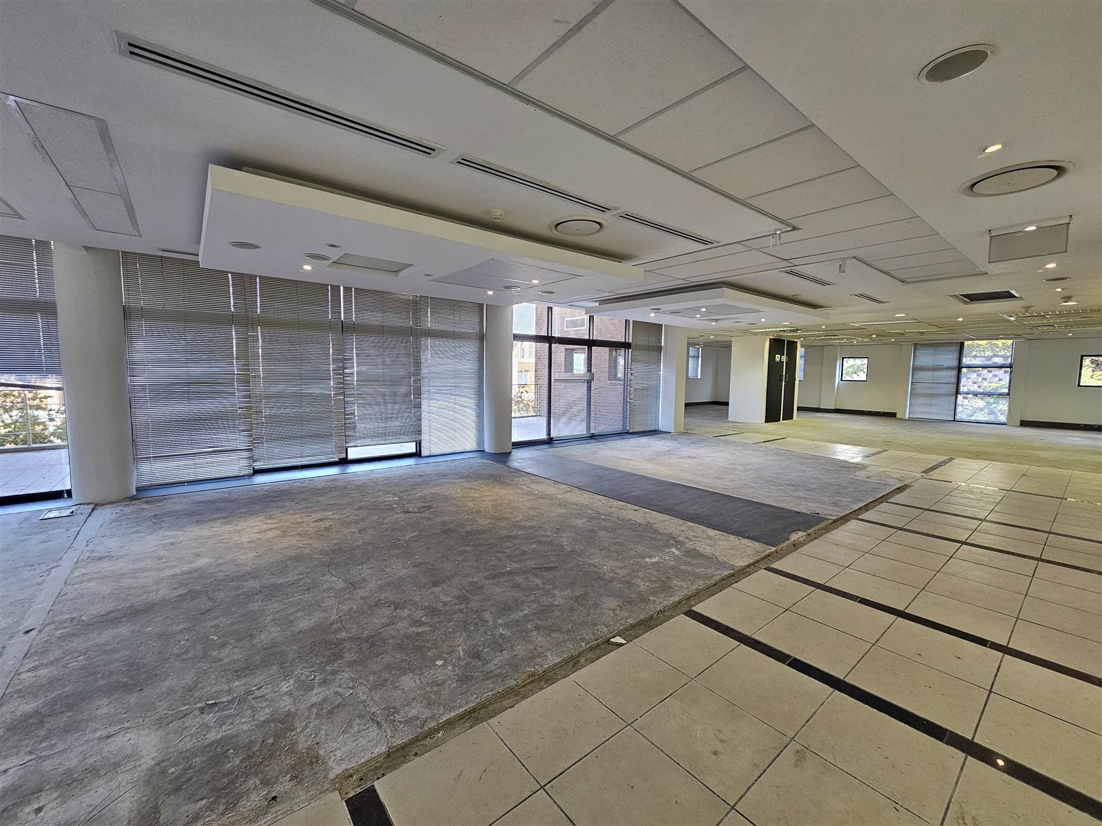750  m² Commercial space in Centurion CBD photo number 14