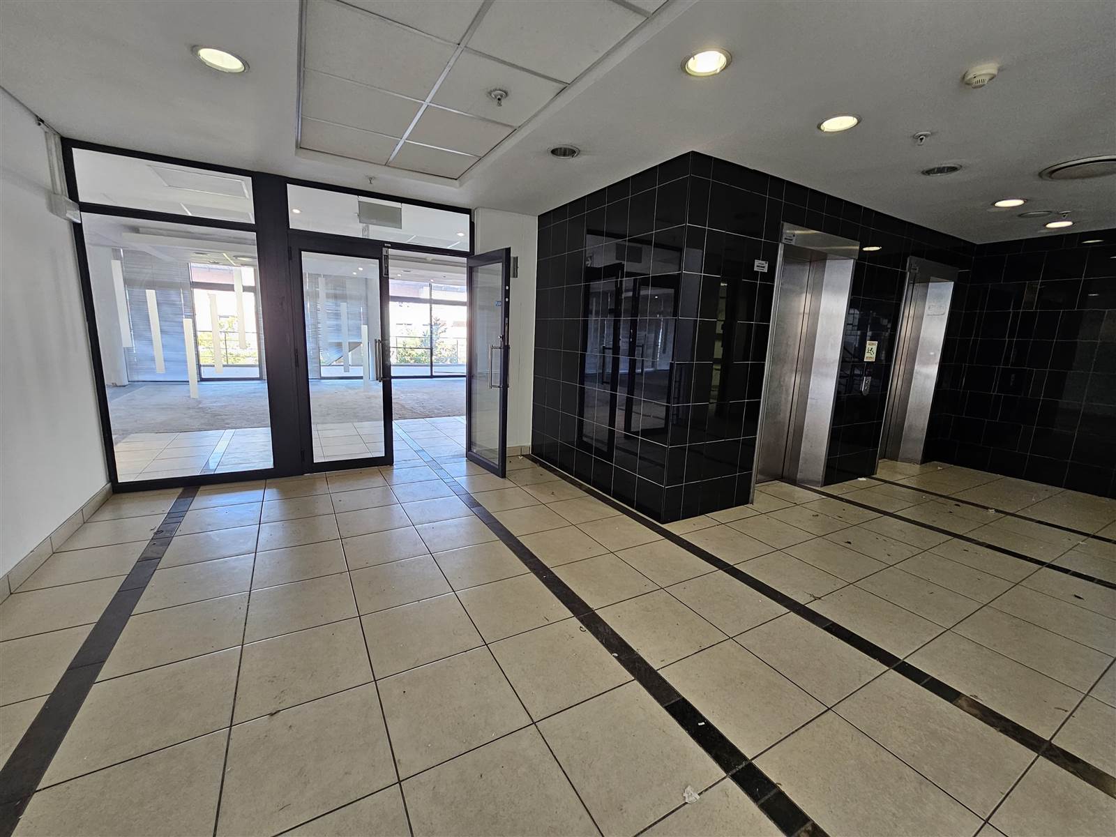 750  m² Commercial space in Centurion CBD photo number 18