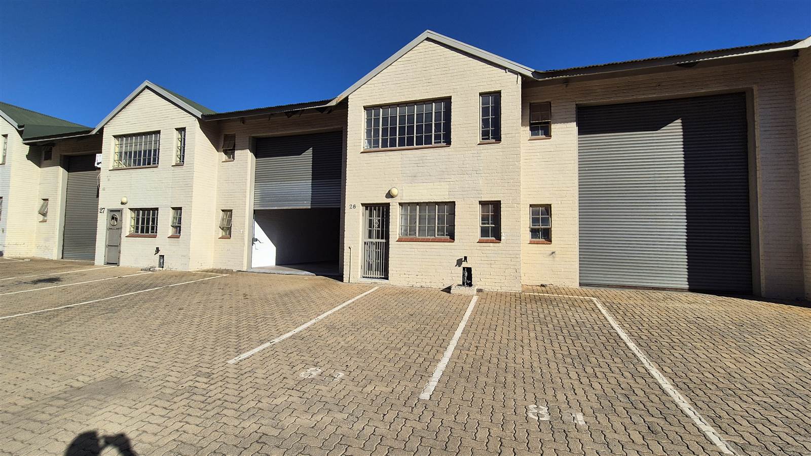170  m² Industrial space in Kya Sands photo number 1