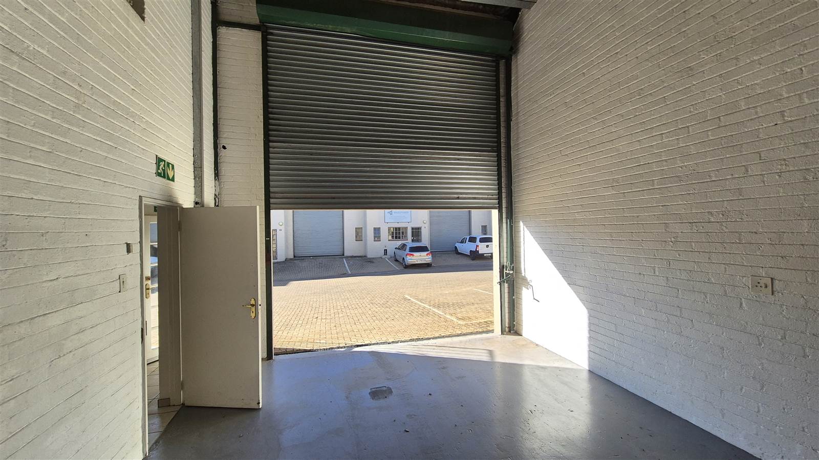 170  m² Industrial space in Kya Sands photo number 11