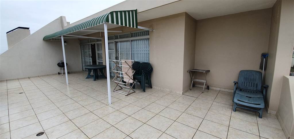 3 Bed Flat in Manaba photo number 15