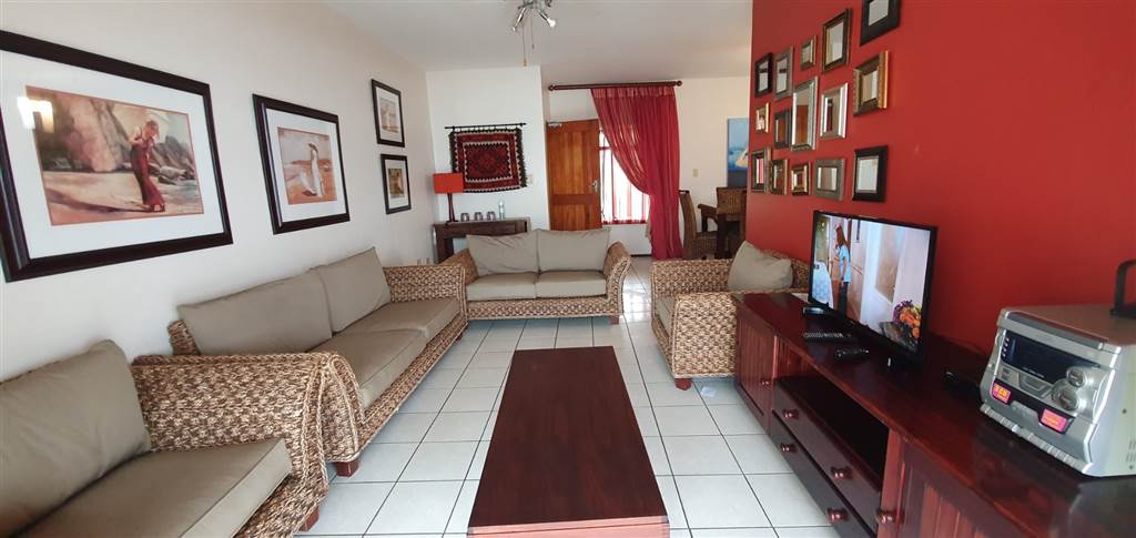 3 Bed Flat in Manaba photo number 4