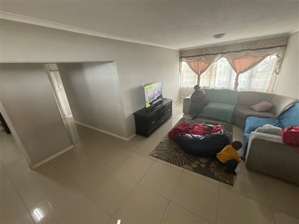 2 Bed Apartment