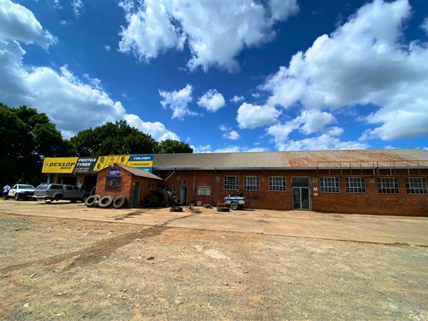800 m² Commercial space 800 m² Commercial space
