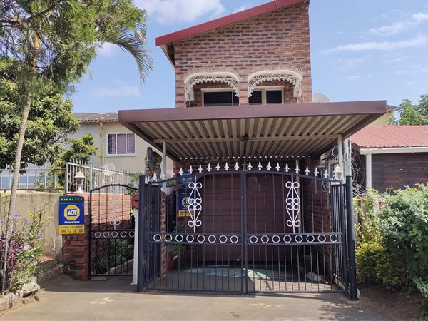 3 Bed Townhouse in Newlands West