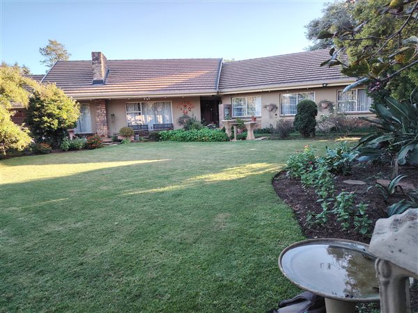 4 Bedroom House 4 Bedroom House